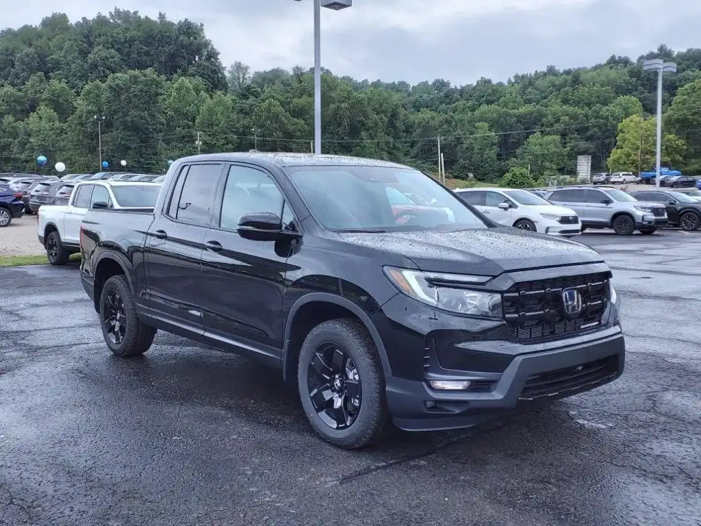 2024 Honda Ridgeline Black Edition's photo