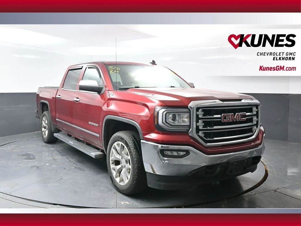 2018 GMC Sierra 4WD Crew Cab Short Box SLT's photo