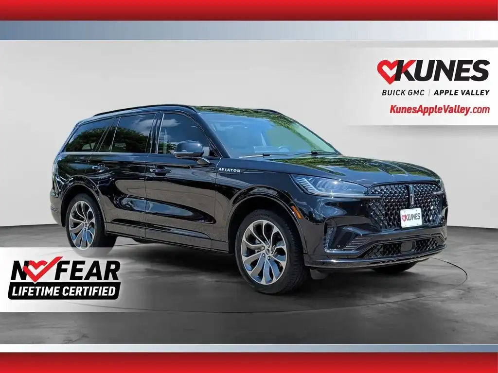 2025 Lincoln Aviator Premiere AWD's photo