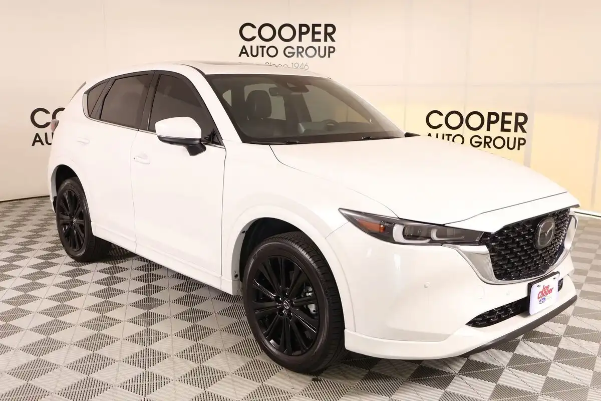 2023 Mazda CX-5 TURBO Signature Auto AWD's photo