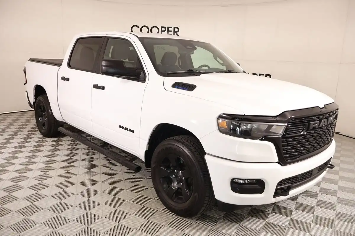 2025 RAM 1500 Tradesman 4x4 Crew Cab 5'7's photo