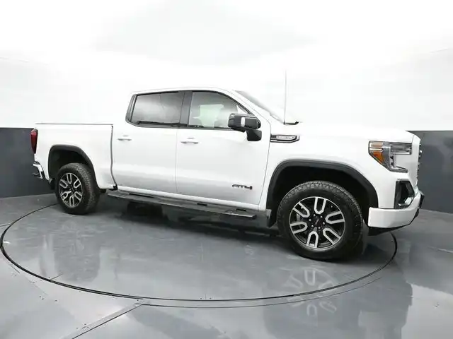 2021 GMC Sierra AT4 4WD Crew Cab Short Box's photo