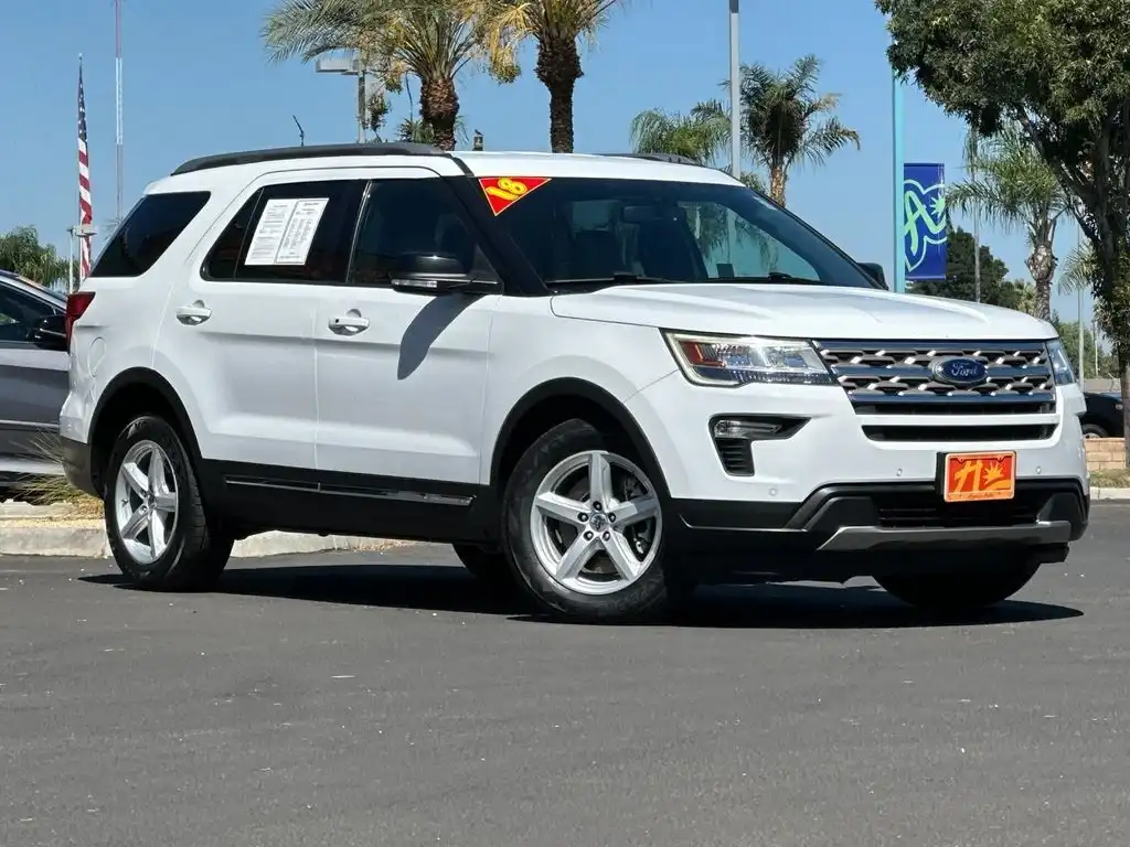2018 Ford Explorer XLT FWD's photo