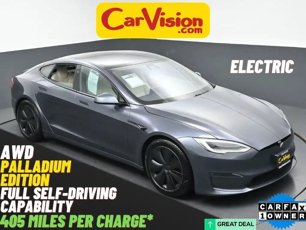 2022 Tesla Model S Base's photo