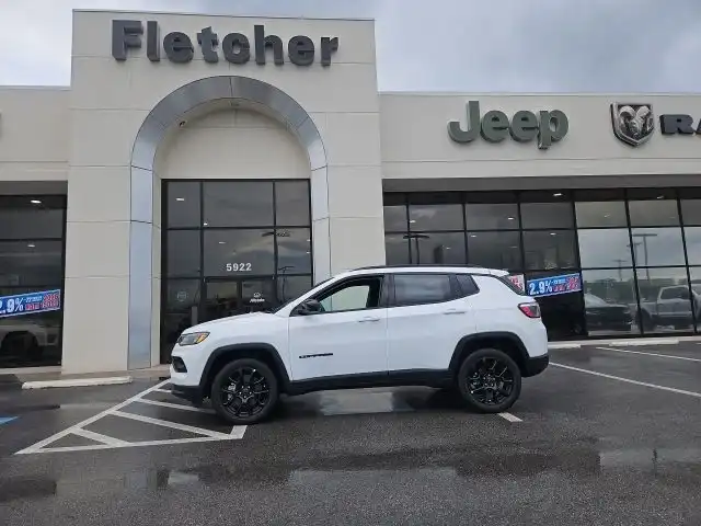 2026 Jeep Compass Altitude 4X4's photo