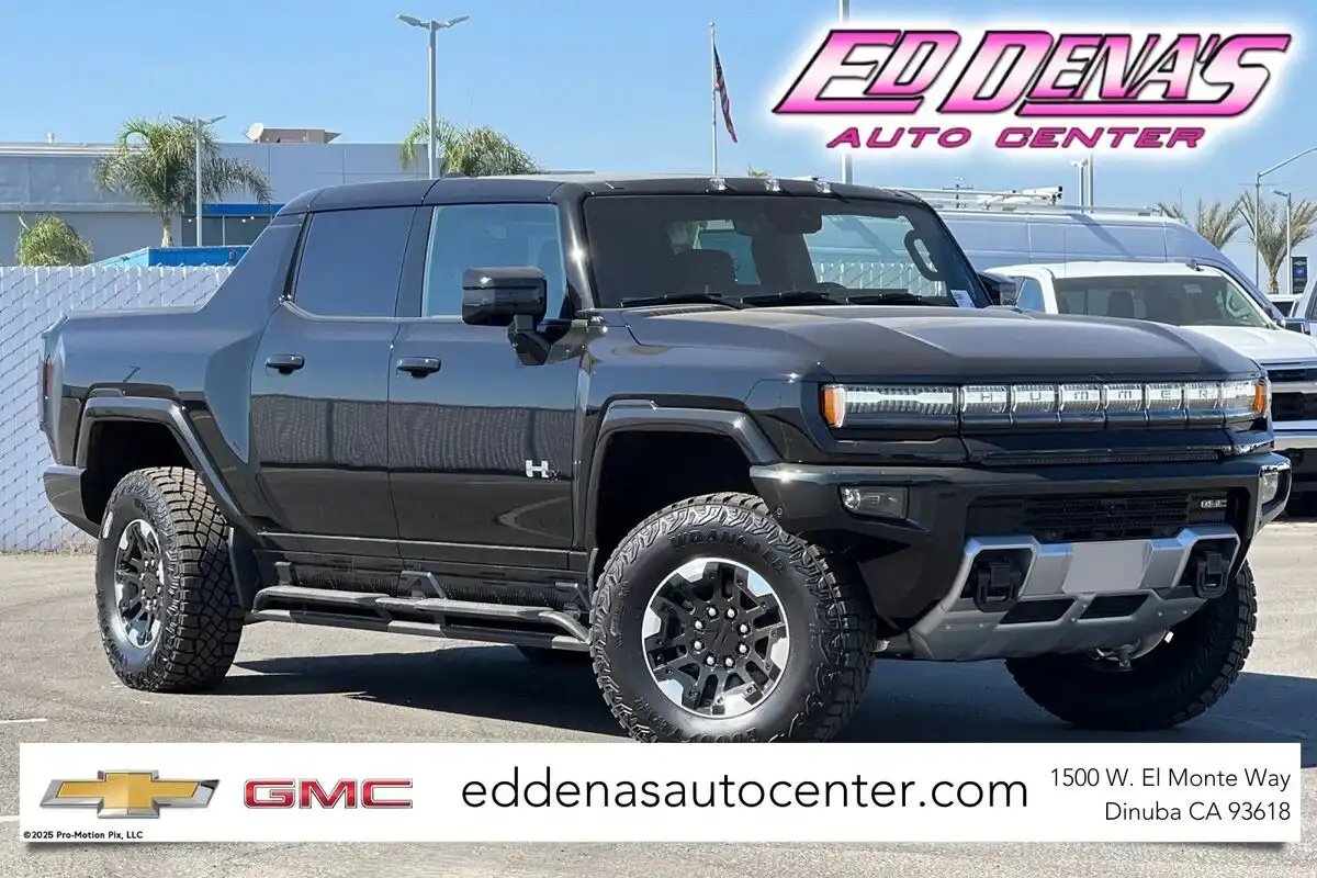 2025 GMC Hummer EV 3X's photo