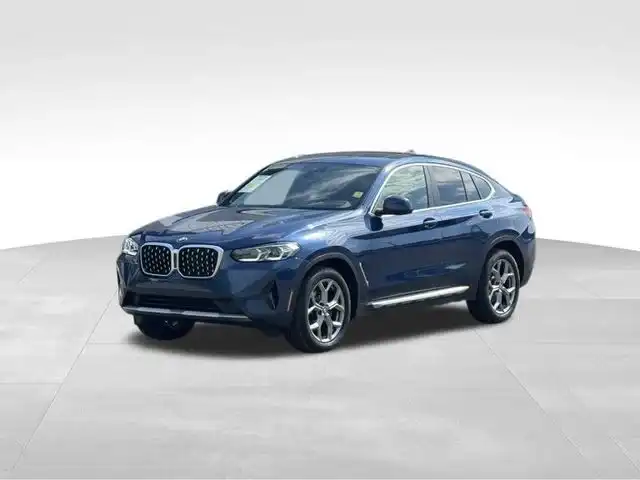 2025 BMW X4 xDrive30i's photo