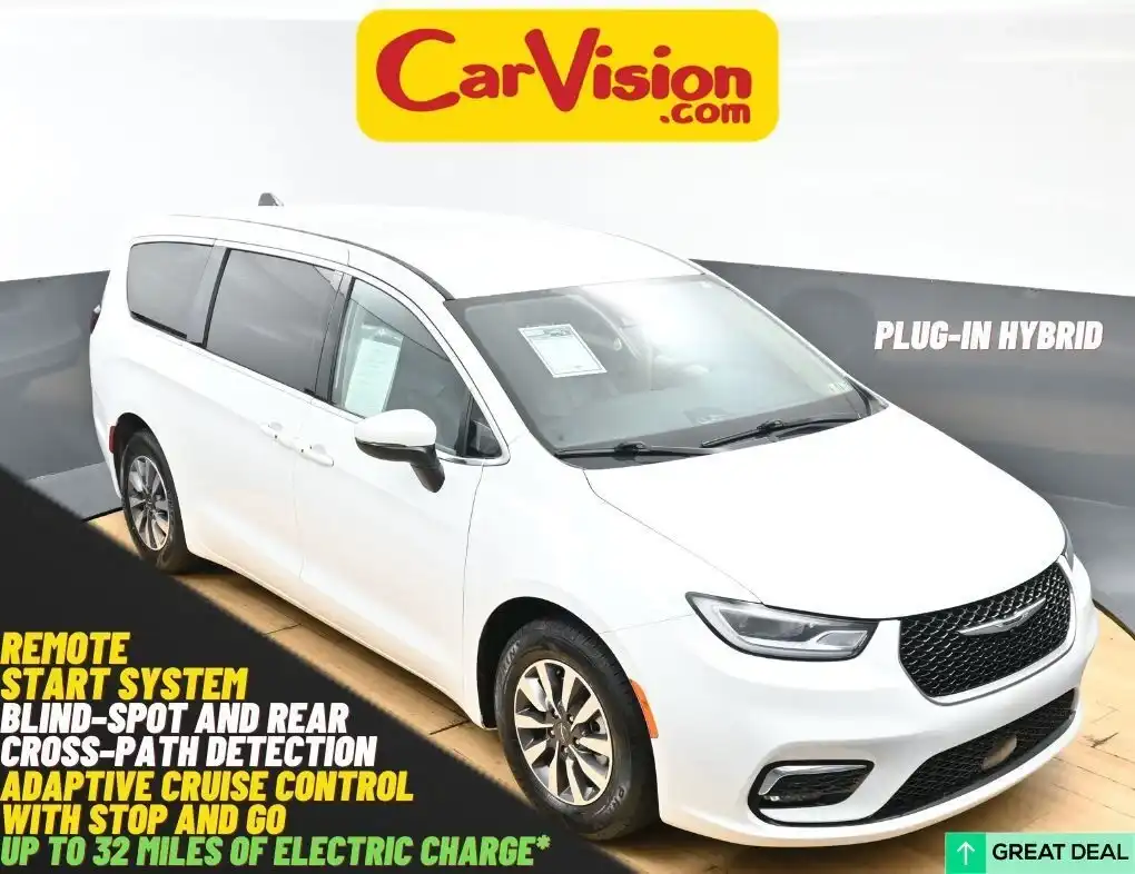 2023 Chrysler Pacifica Hybrid Touring L Hybrid's photo