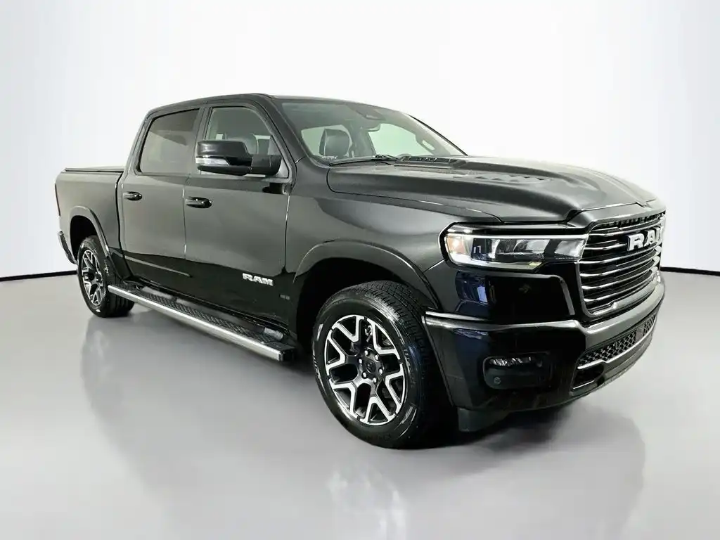 2025 RAM 1500 Laramie 4x4 Crew Cab 5'7's photo