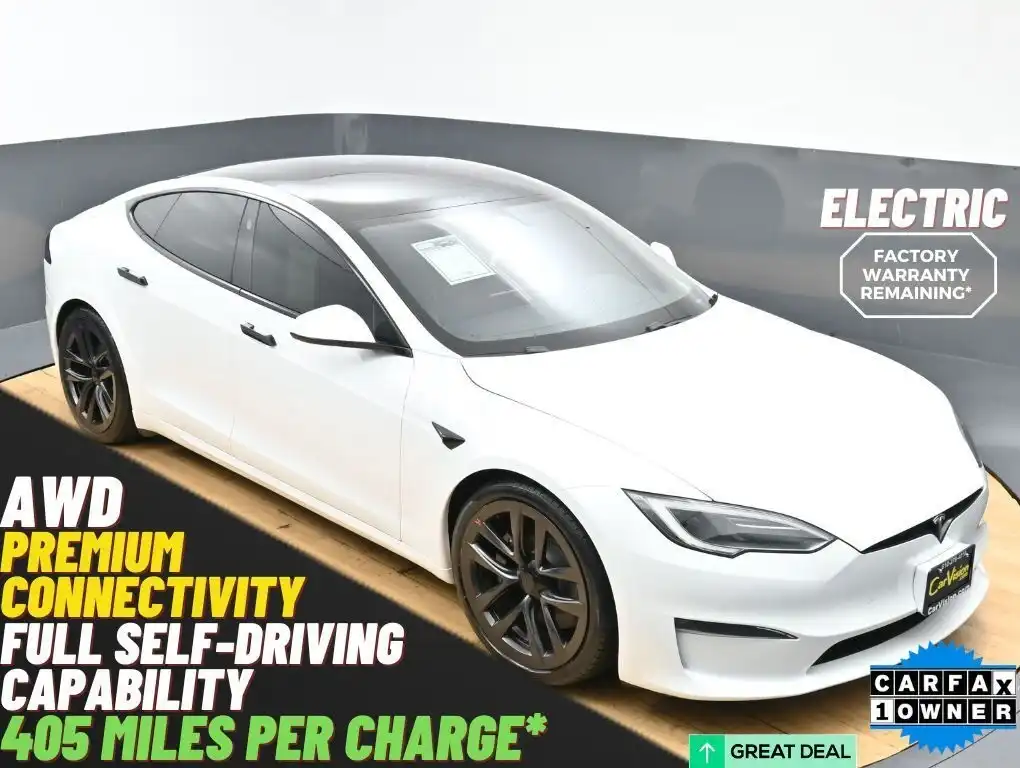 2022 Tesla Model S Long Range's photo