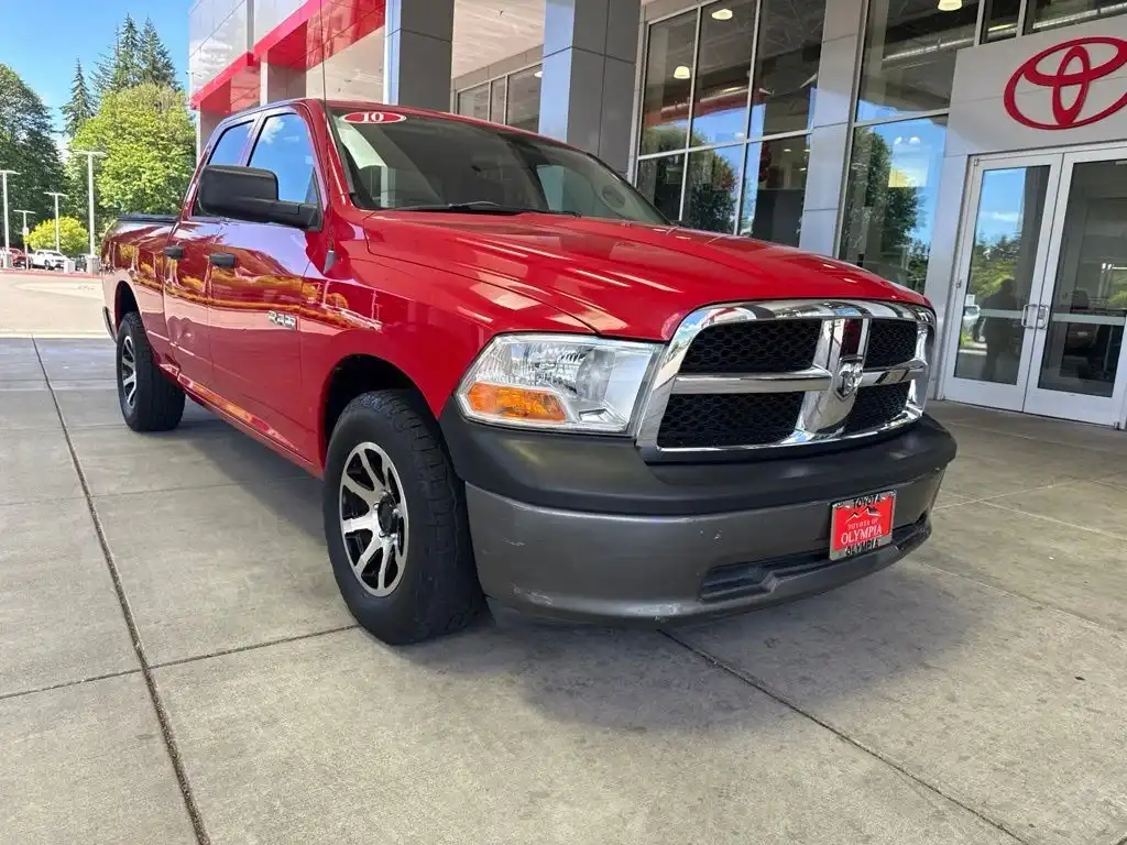 2010 RAM 1500 ST Quad Cab's photo