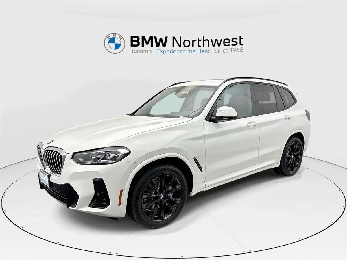 2023 BMW X3 xDrive30i's photo