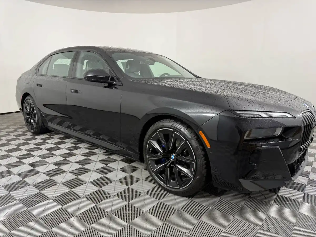 2026 BMW i7 eDrive50 Sedan's photo