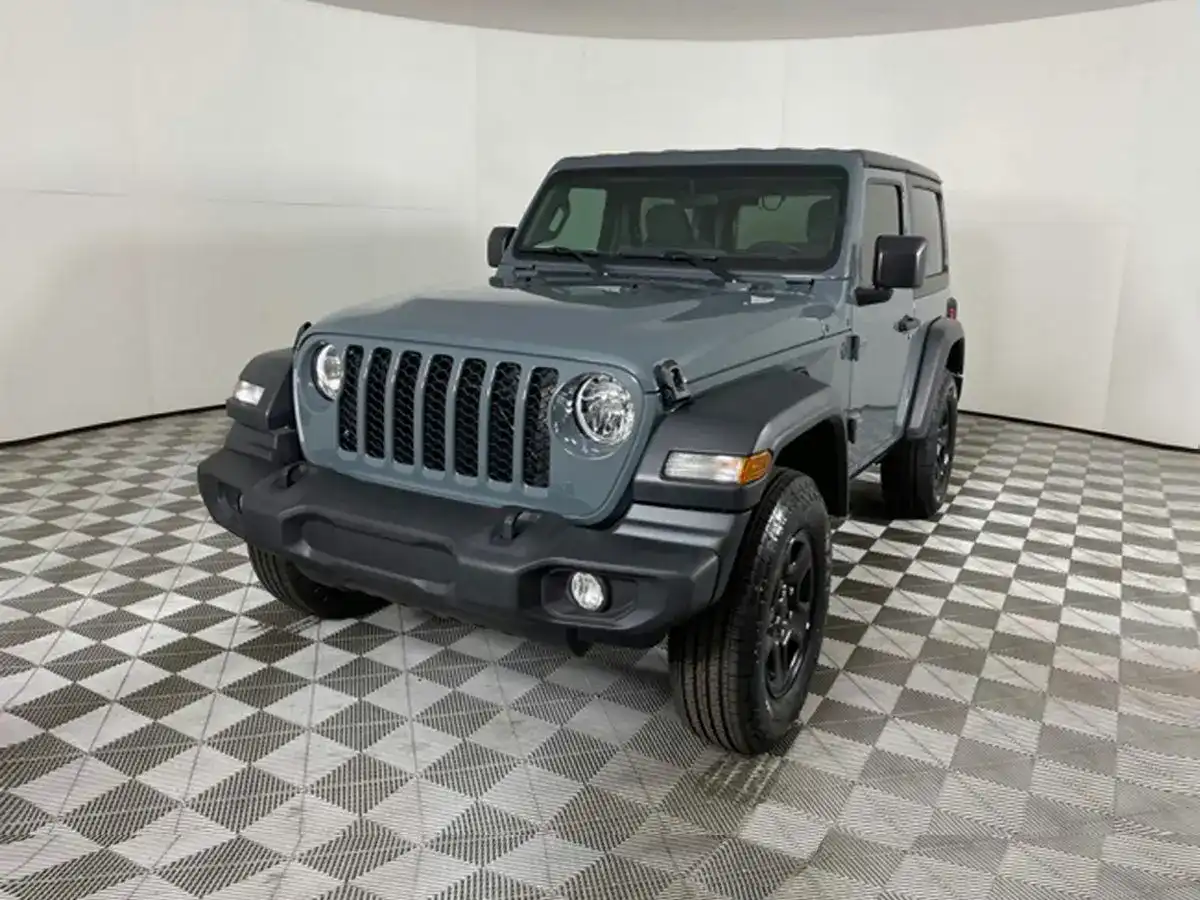 2025 Jeep Wrangler Willys's photo