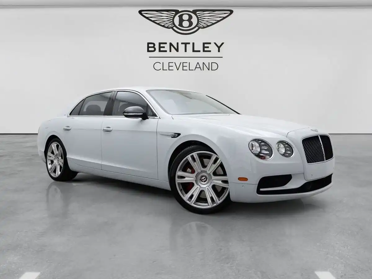 2017 Bentley Flying Spur V8 S's photo