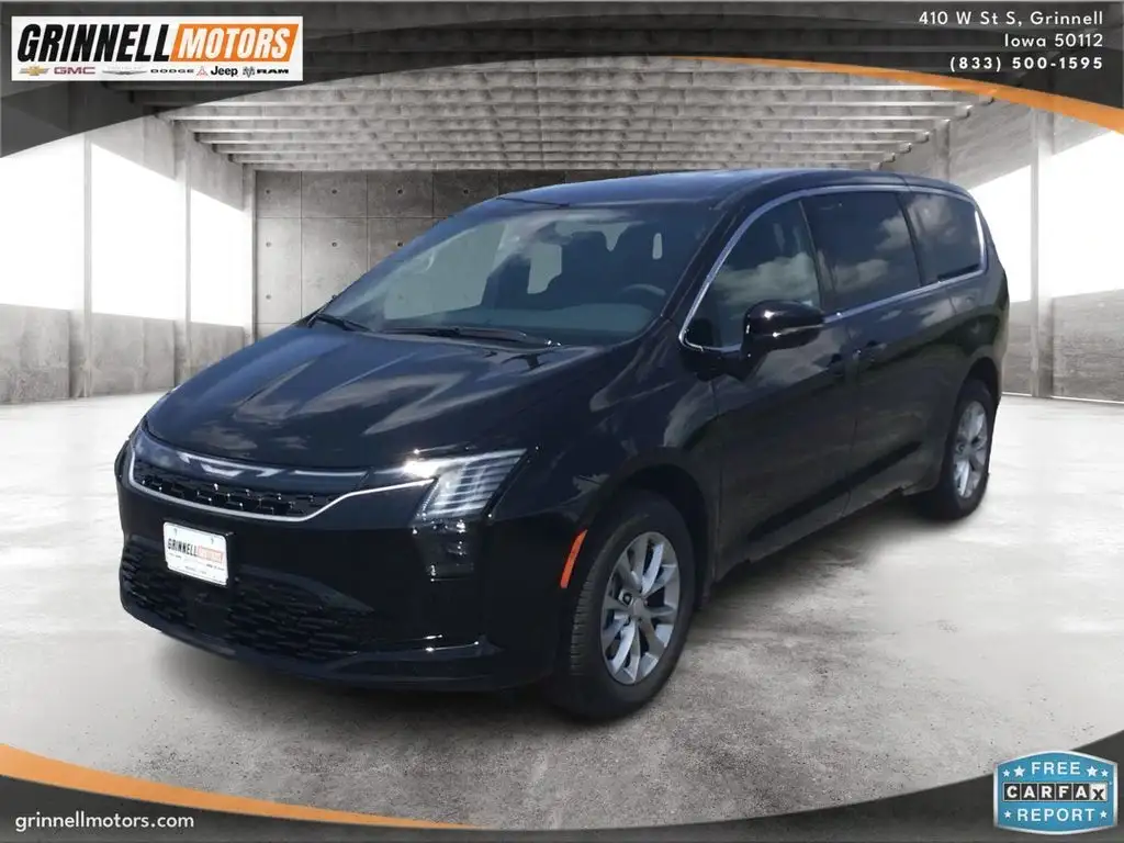 2027 Chrysler Pacifica Select AWD's photo