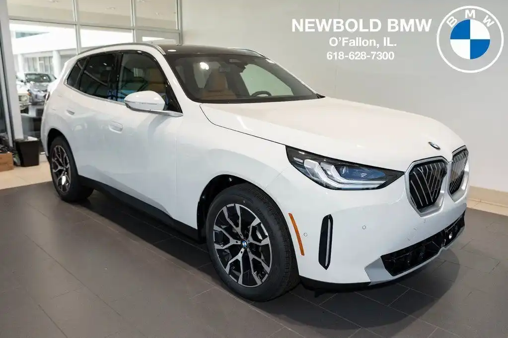 2025 BMW X3 30 XDRIVE's photo