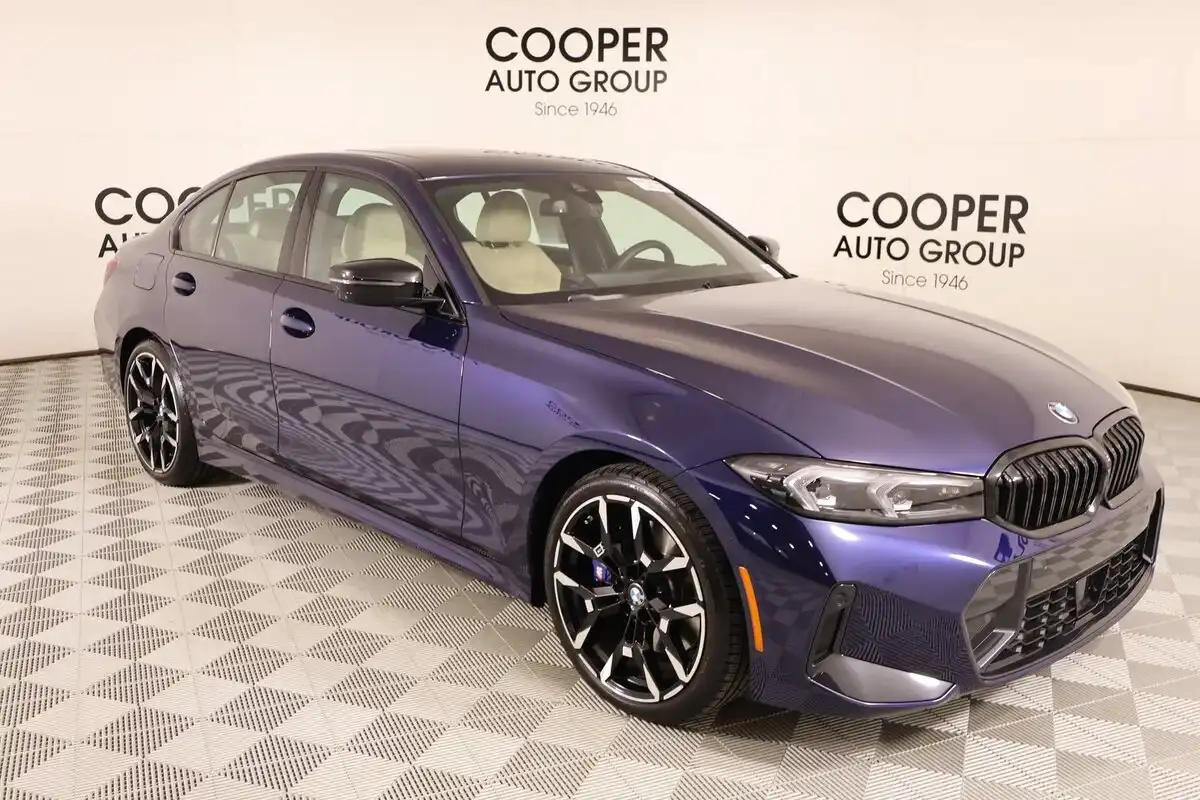 2026 BMW 3 Series 330i xDrive Sedan's photo