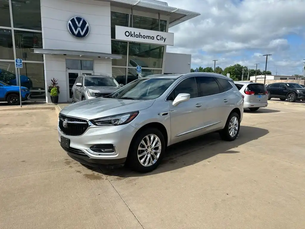 2020 Buick Enclave Premium's photo