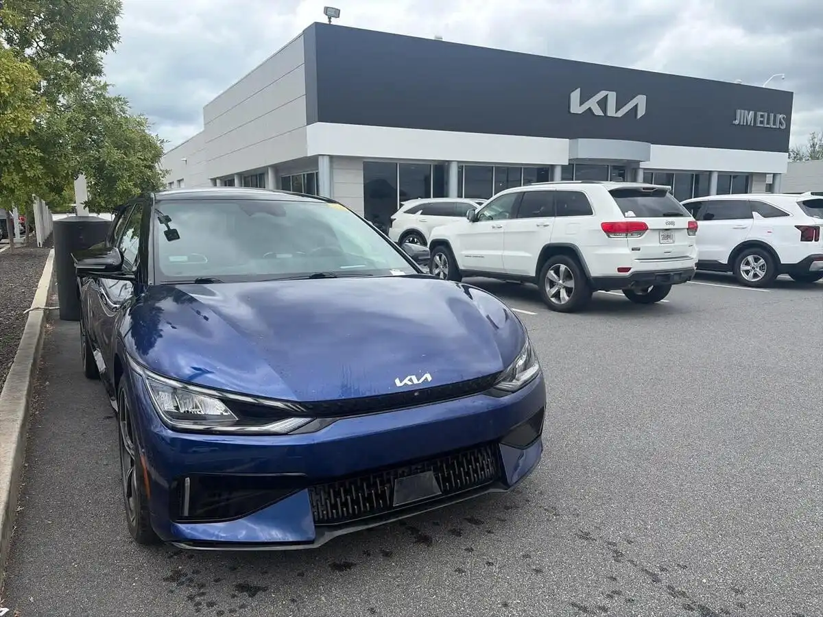 2023 Kia EV6 GT AWD's photo