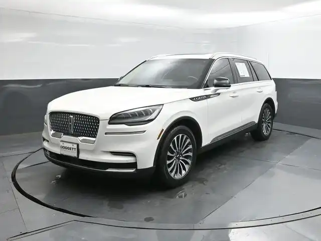 2022 Lincoln Aviator Reserve RWD's photo