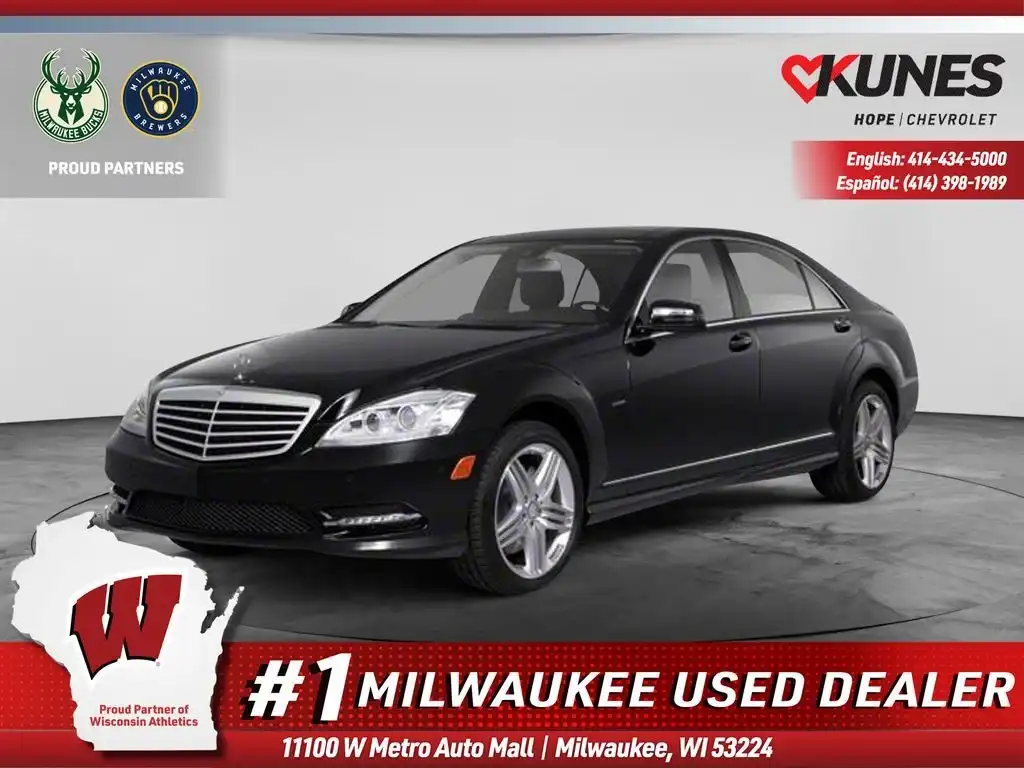2010 Mercedes-Benz S-Class S550 4MATIC's photo