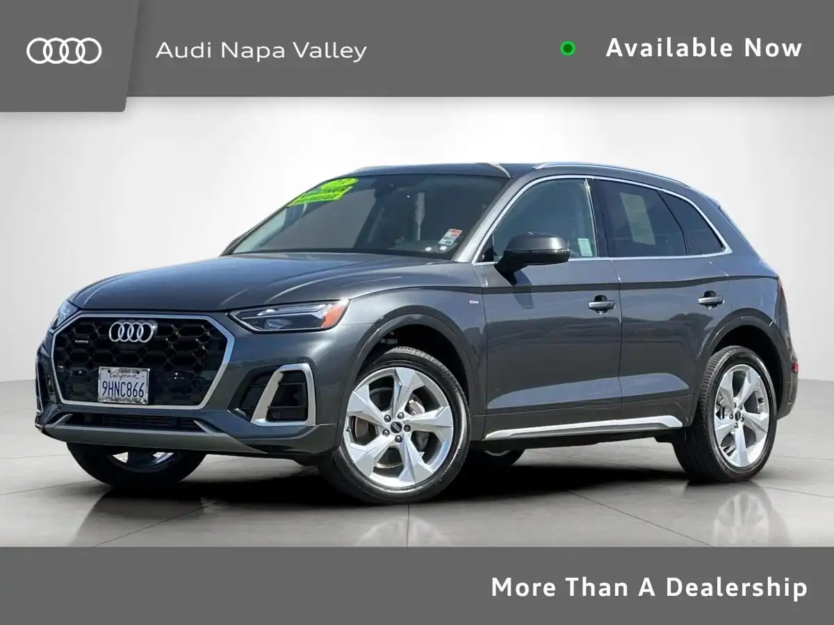 2023 Audi Q5 45 Premium Plus's photo