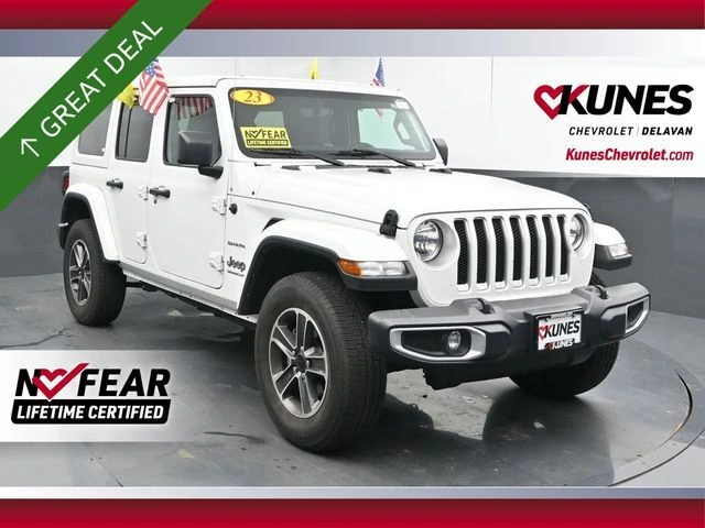 2023 Jeep Wrangler Sahara's photo