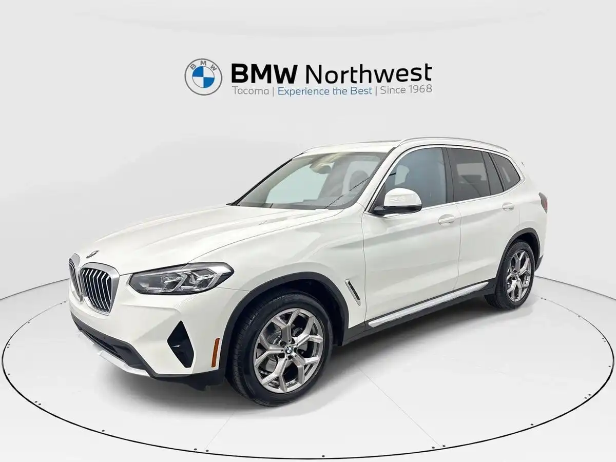 2023 BMW X3 xDrive30i's photo