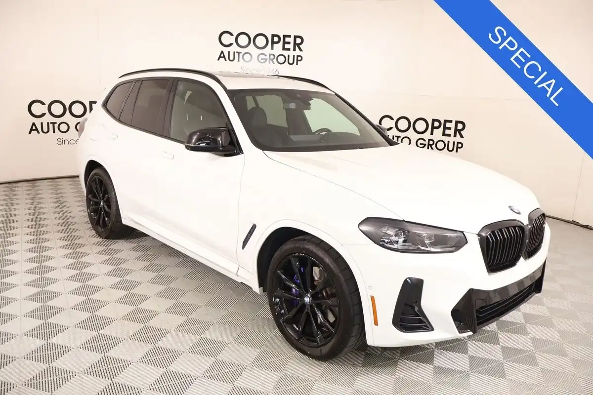 2022 BMW X3 M40i's photo