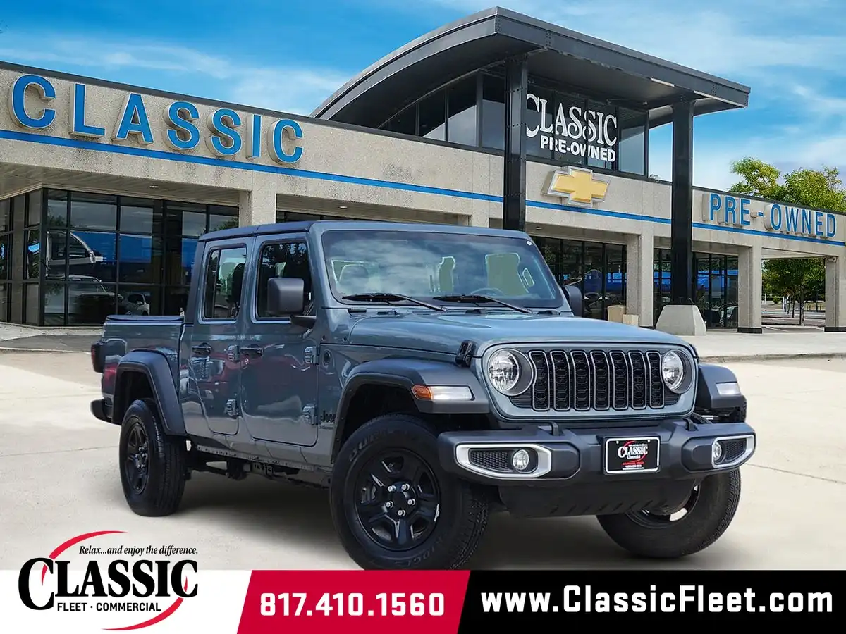 2025 Jeep Gladiator Sport Auto's photo