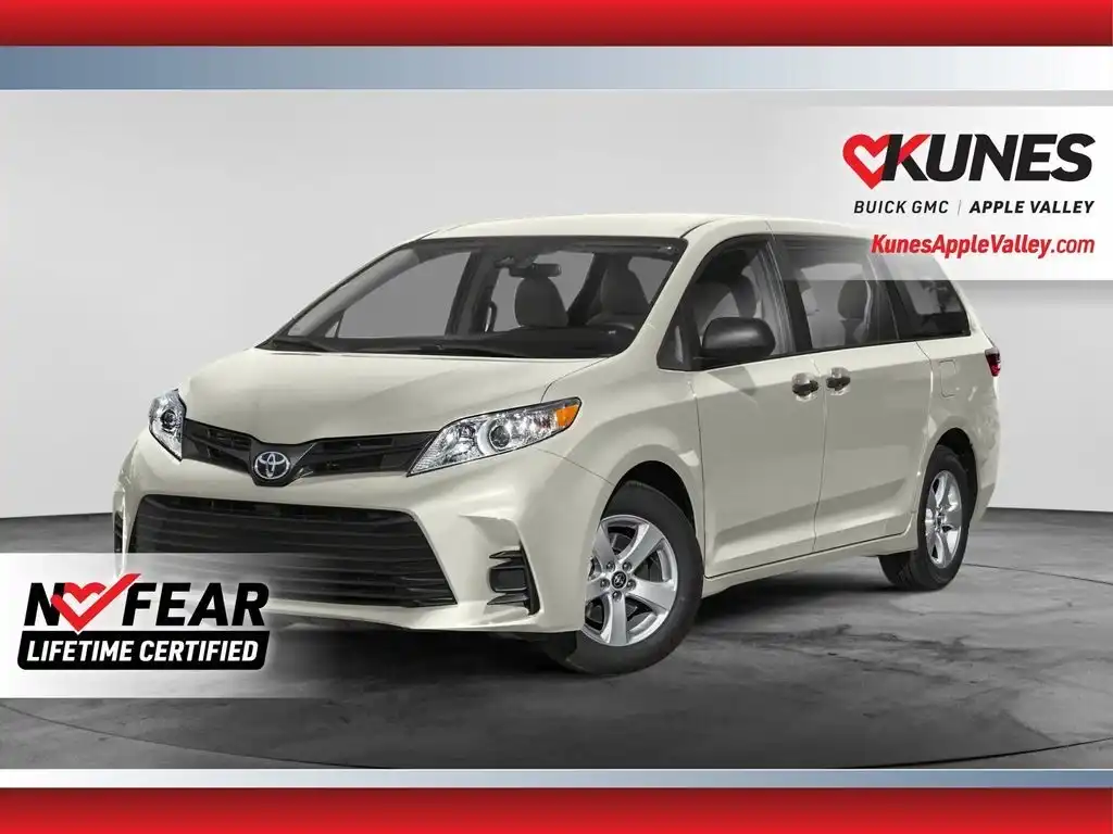 2020 Toyota Sienna XLE Premium V6 AWD 7-Passenger's photo