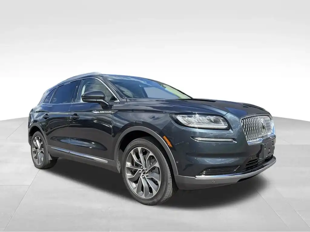 2023 Lincoln Nautilus Reserve AWD's photo