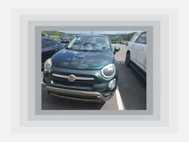 2016 FIAT 500X Lounge AWD's photo