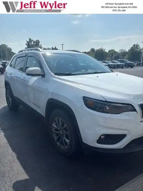 2019 Jeep Cherokee Latitude Plus 4WD's photo