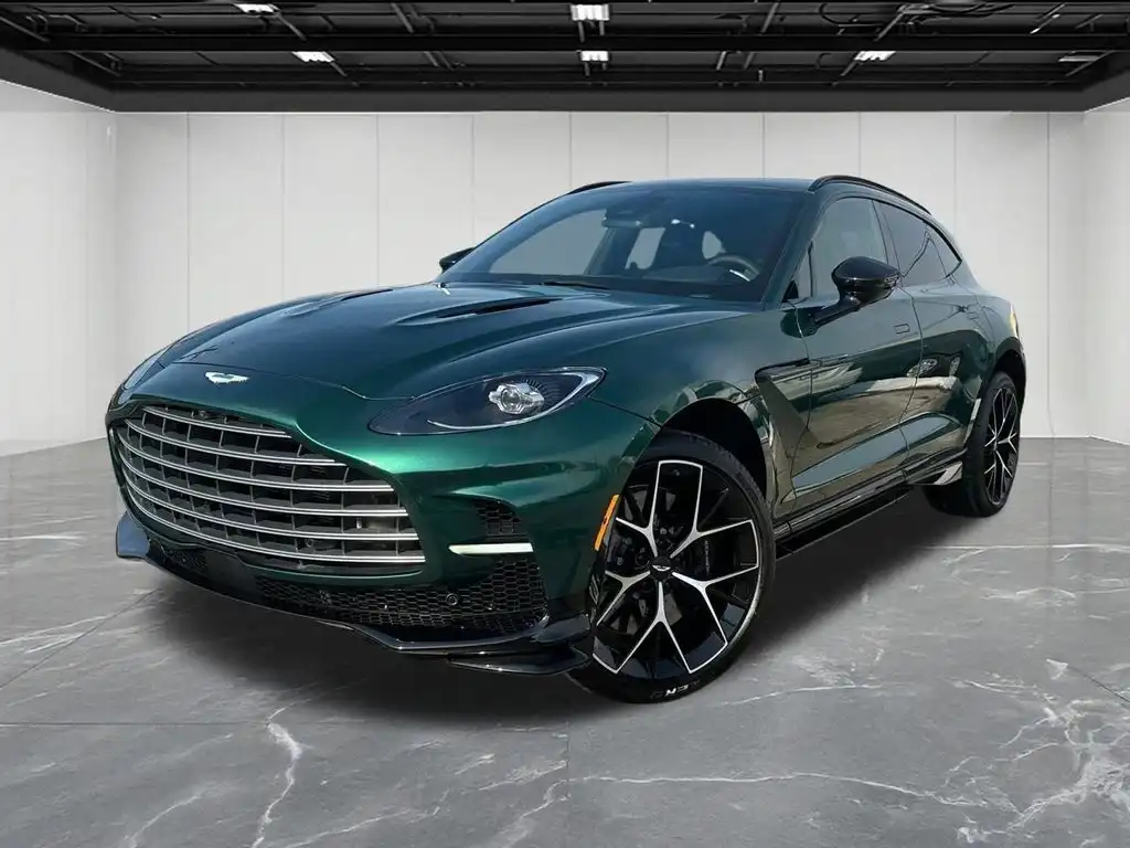 2026 Aston Martin DBX 4.0 V8 707 AWD's photo