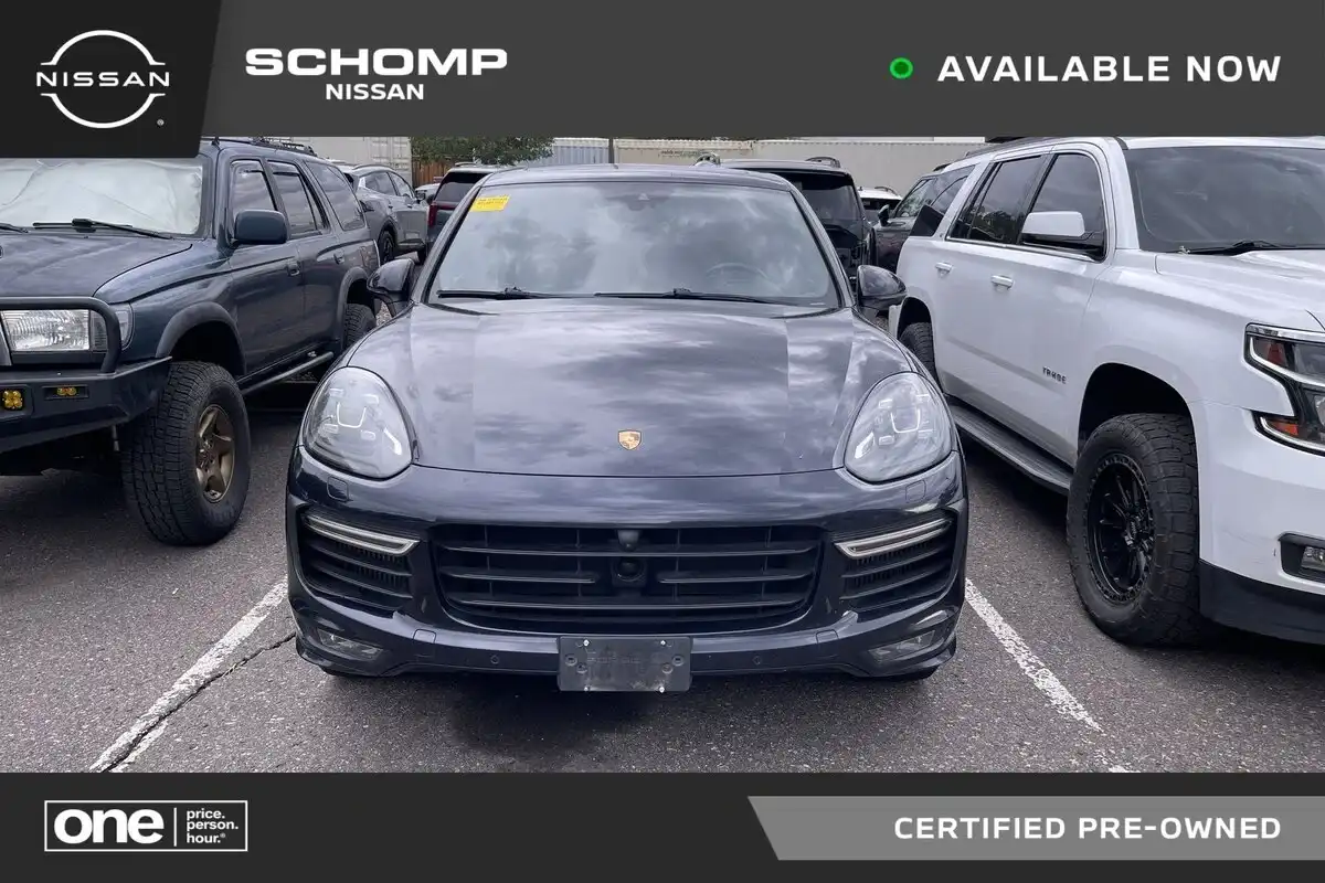 2016 Porsche Cayenne GTS's photo