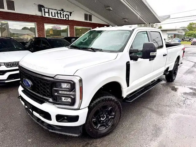 2025 Ford F-350 XL 4x4 Crew Cab 8' Box SRW's photo