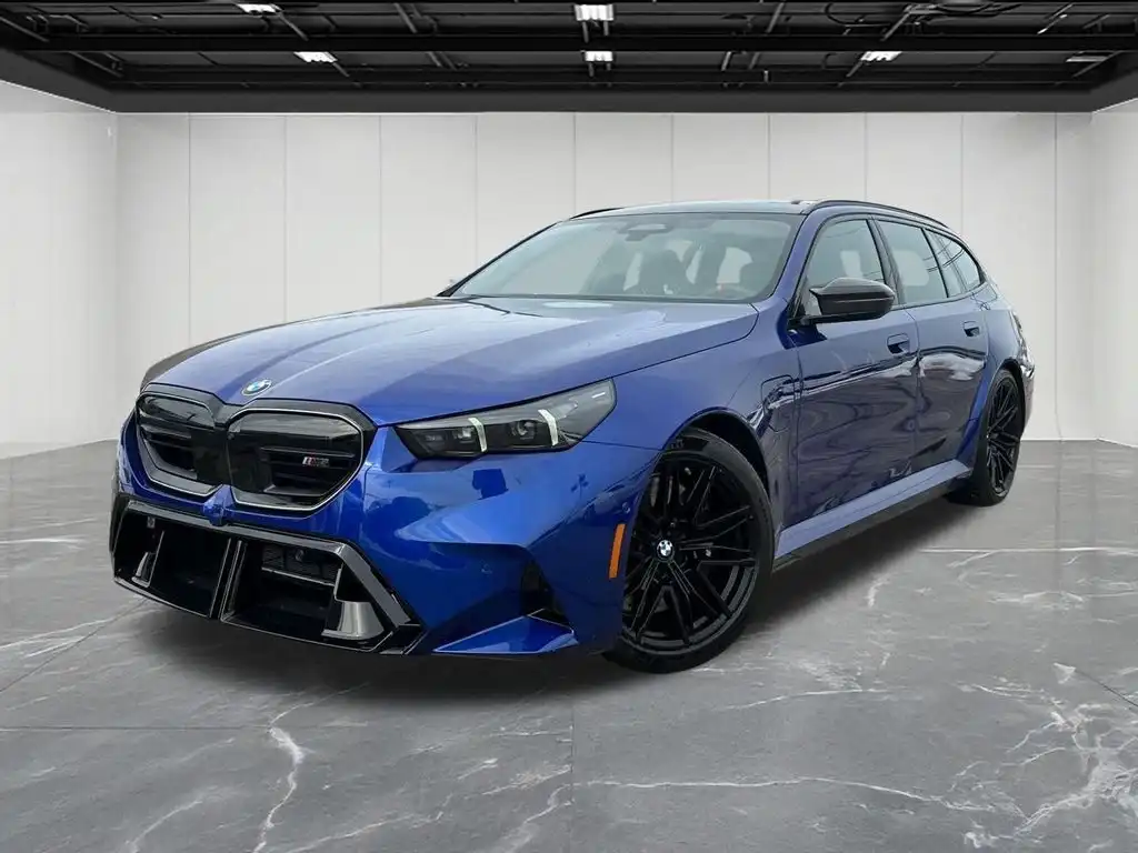 2026 BMW M5 M5 Touring's photo