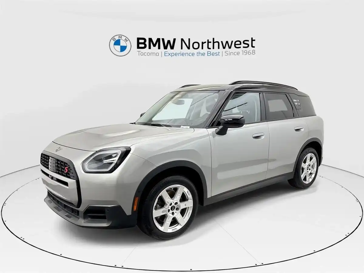 2025 MINI Countryman S ALL4's photo