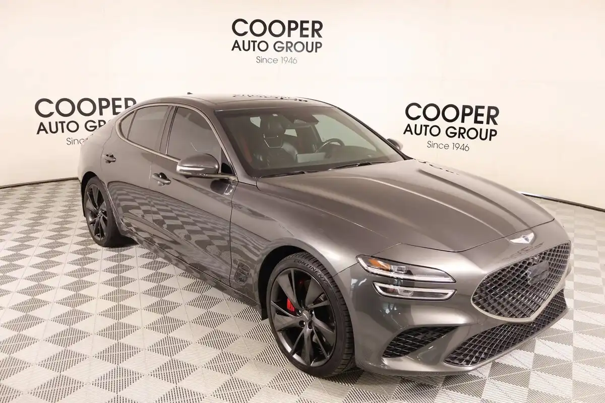 2022 Genesis G70 3.3T Standard's photo