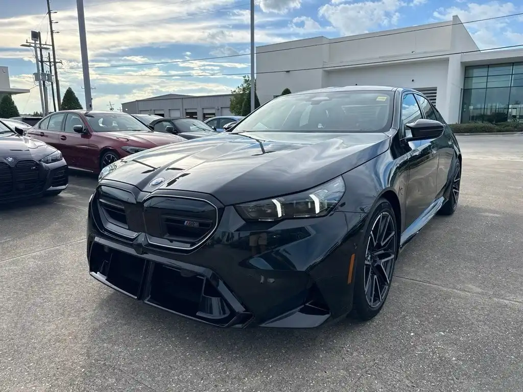 2027 BMW M5 M5 Sedan's photo