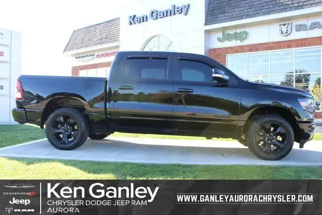 2019 RAM 1500 Big Horn/Lone Star 4x4 Crew Cab 5'7's photo