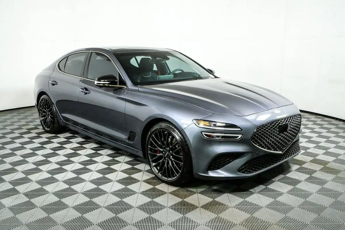 2026 Genesis G70 3.3T Prestige Graphite RWD's photo