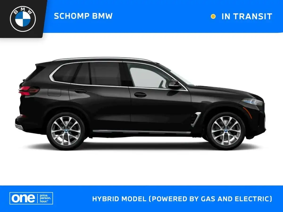 2026 BMW X5 xDrive50e's photo