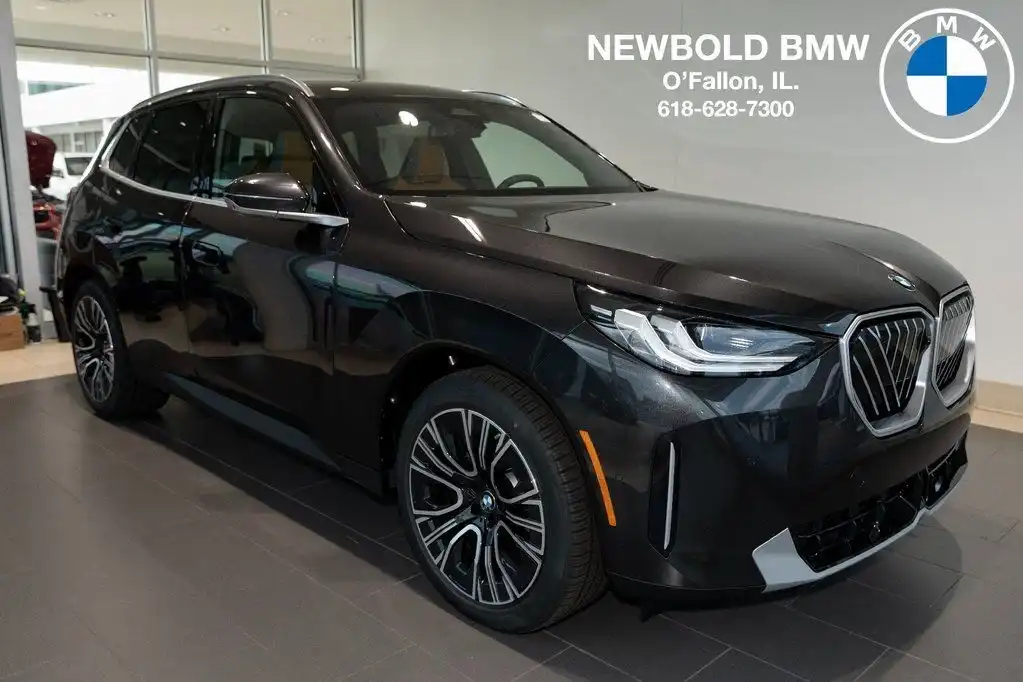 2025 BMW X3 30 XDRIVE's photo