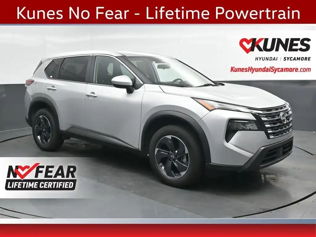 2024 Nissan Rogue SV FWD's photo