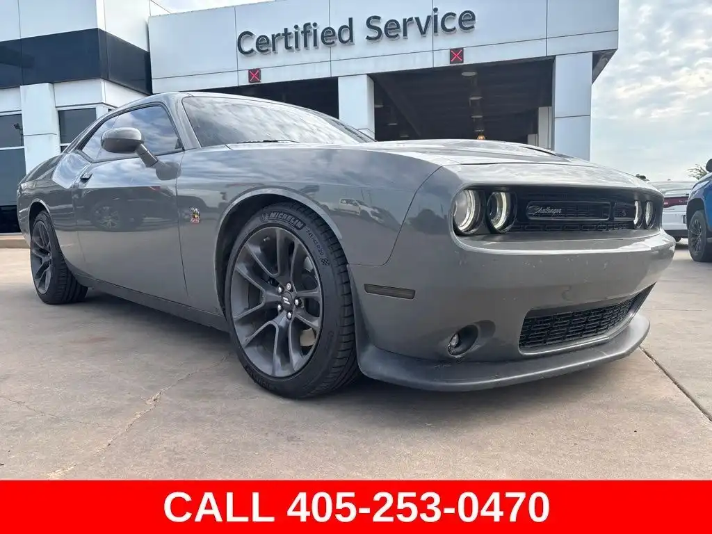 2023 Dodge Challenger R/T Scat Pack's photo
