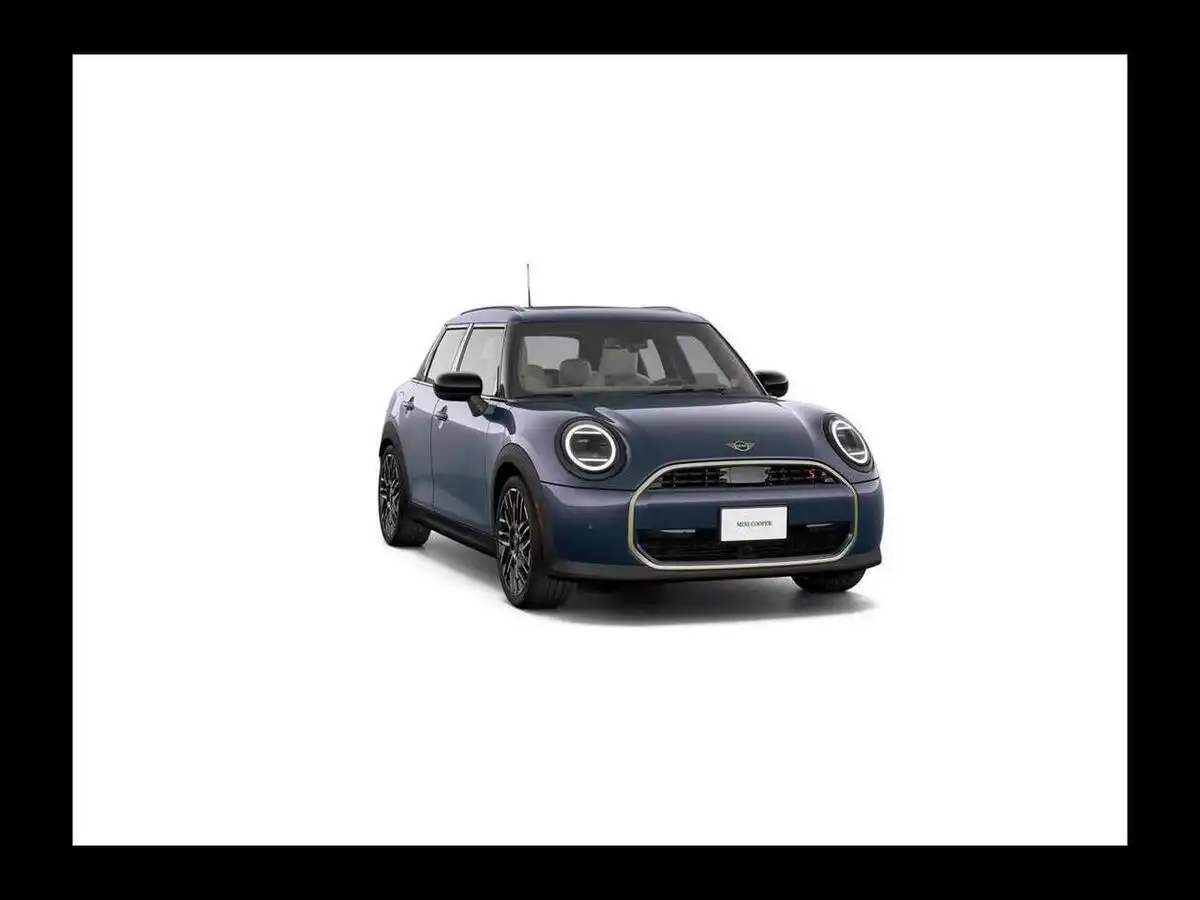 2026 MINI Hardtop Cooper S's photo