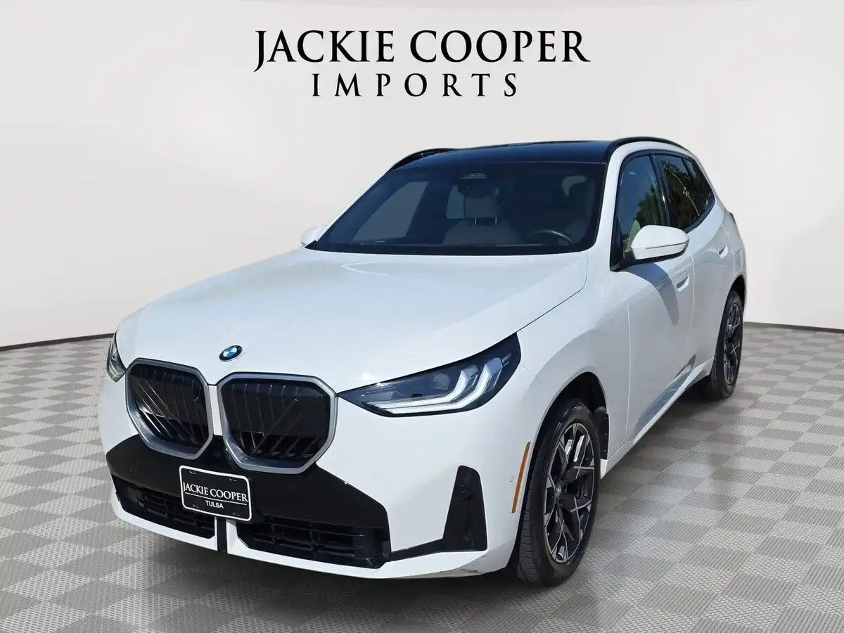 2025 BMW X3 30 xDrive's photo